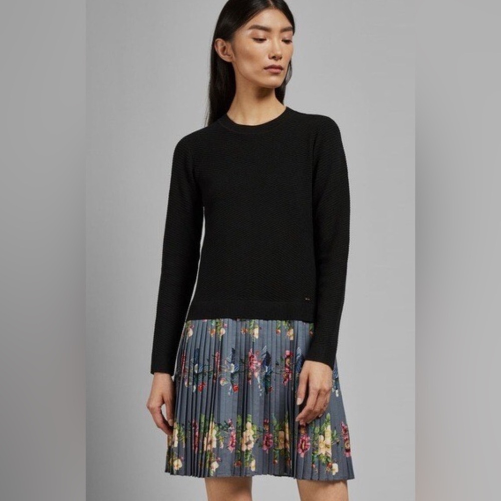 TED BAKER Oracle Long Sleeve Pleat Skirt Knit Dress Black
